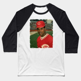 Barry Larkin in Cincinnati Reds Baseball T-Shirt